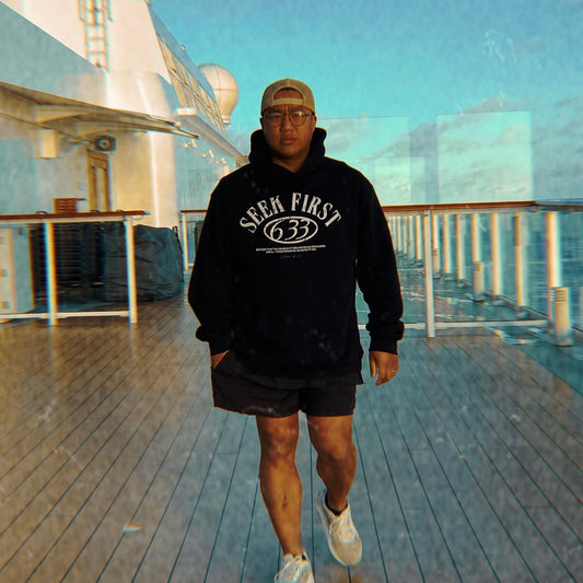 the seek first hoodie (oversized fit)