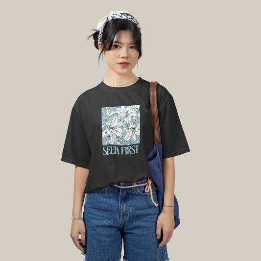 the blue beach lilly (pre-order)