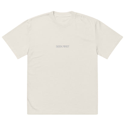 the seek first tee (oversized fit)